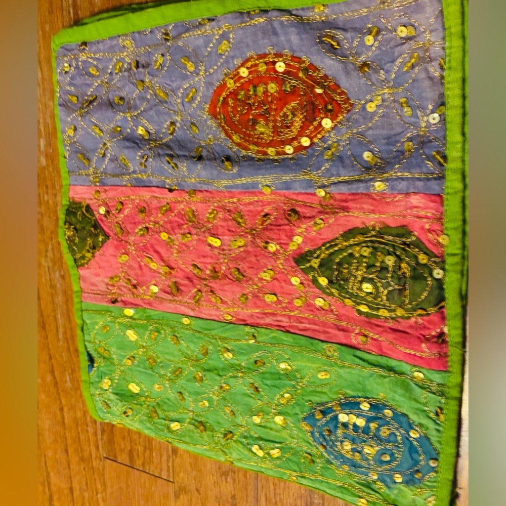 Jewelry Holder: Fabric with Sequins GC - Picture 2 of 7